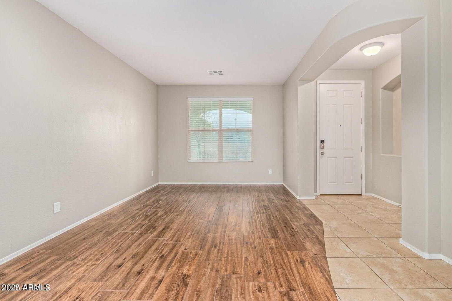 15064 West Westview Drive Goodyear, AZ 85395 - Photo 2 of 9 20221229133236293389000000-o