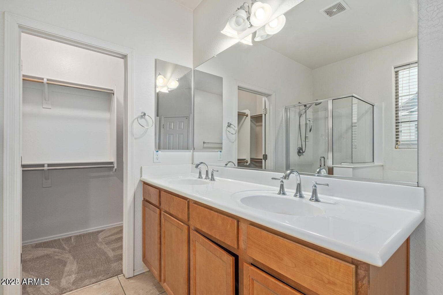 15064 West Westview Drive Goodyear, AZ 85395 - Photo 6 of 9 20221229133804495348000000-o