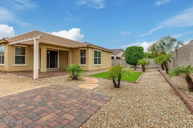 $2,000 | 15064 West Westview Drive, Goodyear, AZ 85395