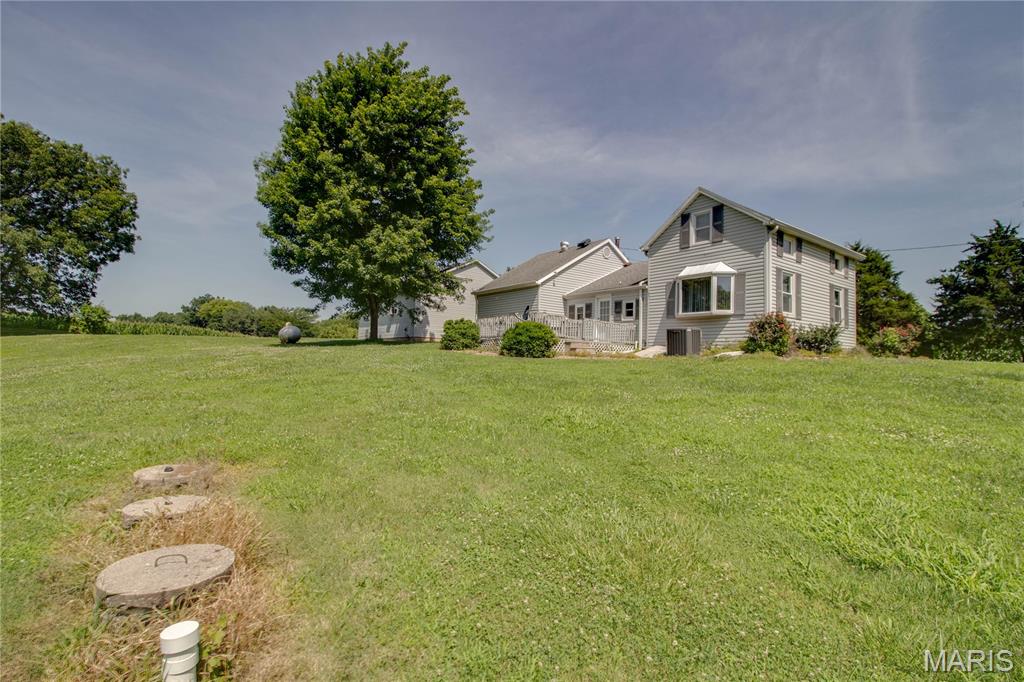 18907 Grange Hall Road Brighton, IL 62012 - Photo 37 of 47