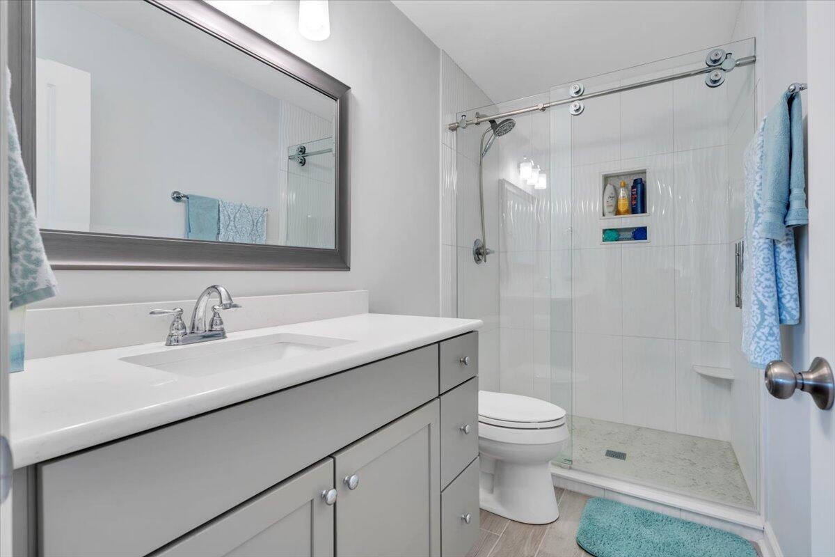 850 Gangplank Road, Unit 315 Moneta, VA 24121 - Photo 25 of 38 25-MIB08805