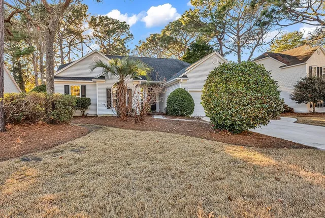 $575,000 | 29 Historic Lane, Pawleys Island, SC 29585