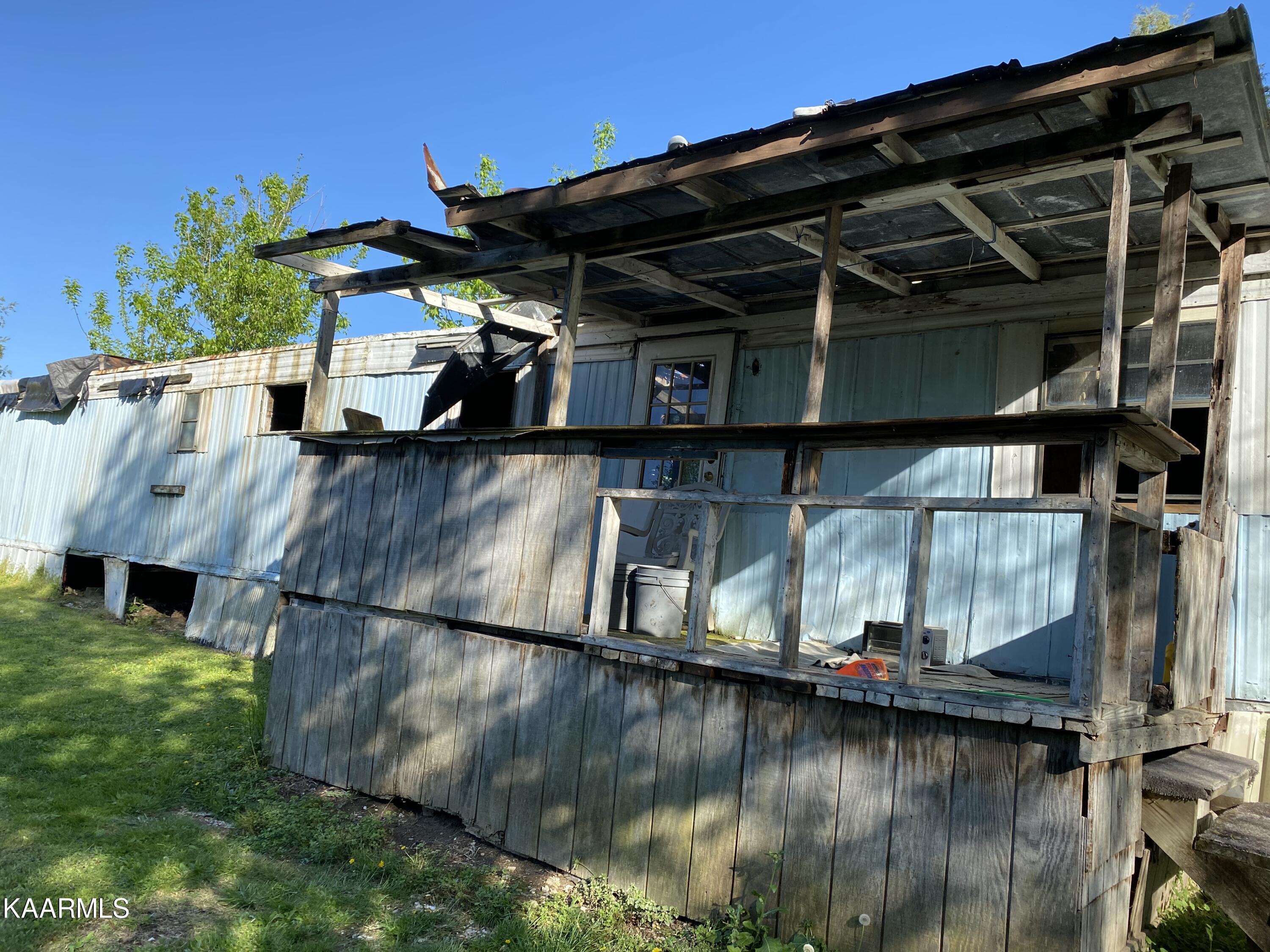 Gamble Lane La Follette, TN 37766 - Photo 5 of 8 A6D998ED-338C-4C26-93D3-DCF0249C756D