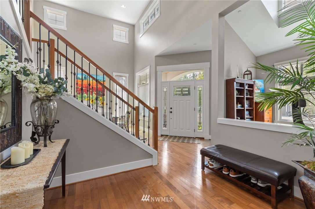 3113 223rd Street Southeast Bothell, WA 98021 - Photo 22 of 40 a living room with furniture