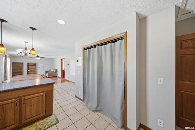 $174,900 | 417 Lilac Lane, East Peoria, IL 61611