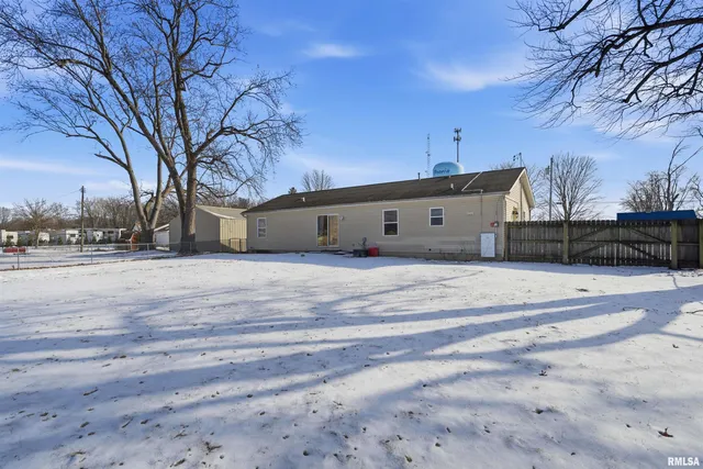 $174,900 | 417 Lilac Lane, East Peoria, IL 61611
