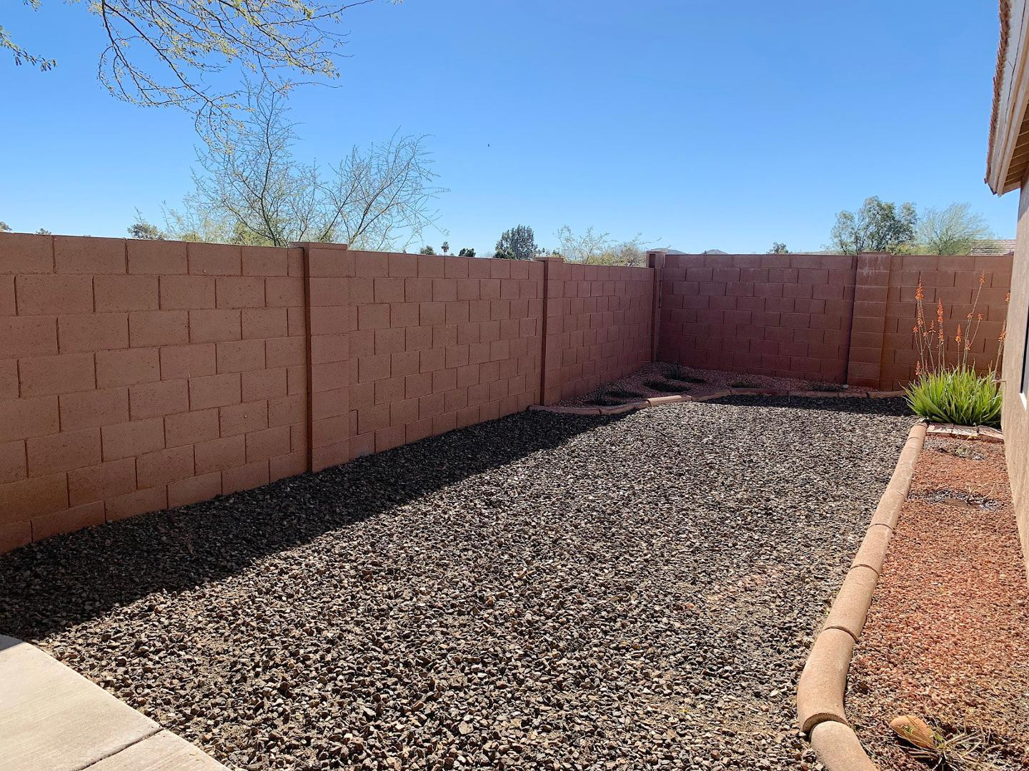 4132 East Chambers Street Phoenix, AZ 85040 - Photo 23 of 28 a view of a backyard