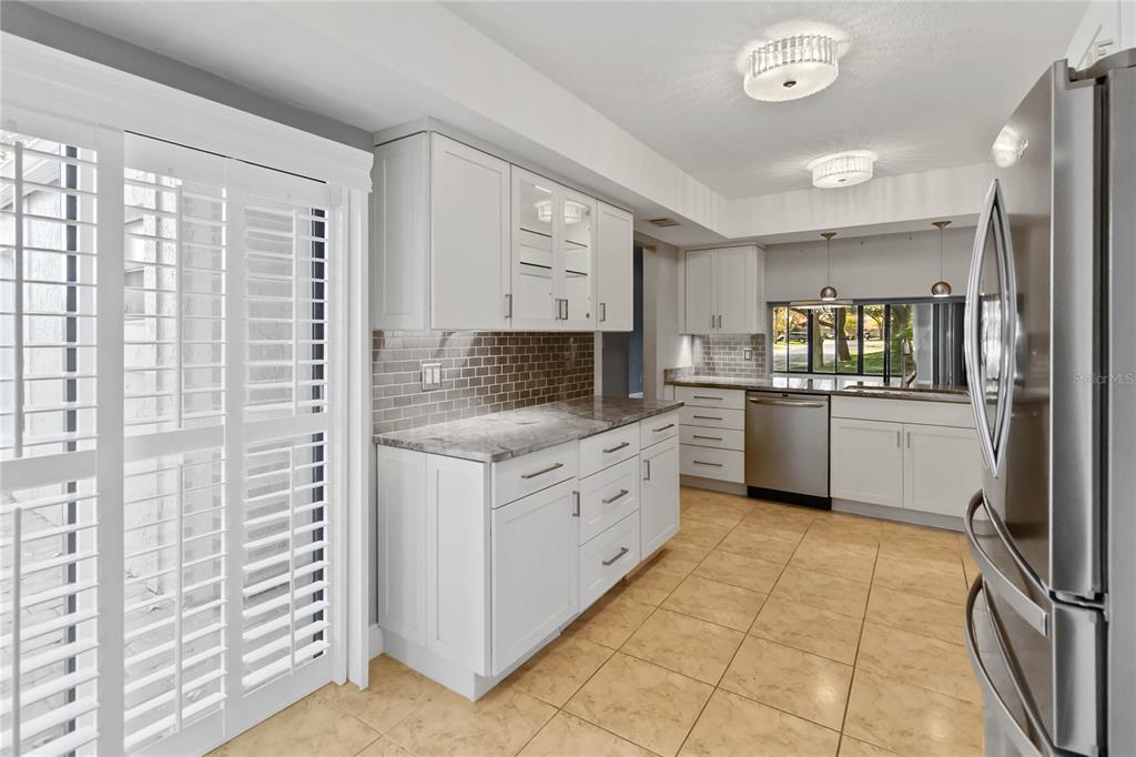 7752 High Pine Road Orlando, FL 32819 - Photo 6 of 59