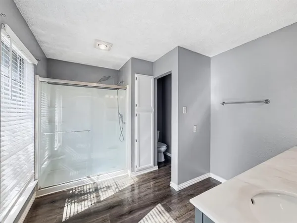 $560,000 | 1222 West Hudgins Street, Grapevine, TX 76051