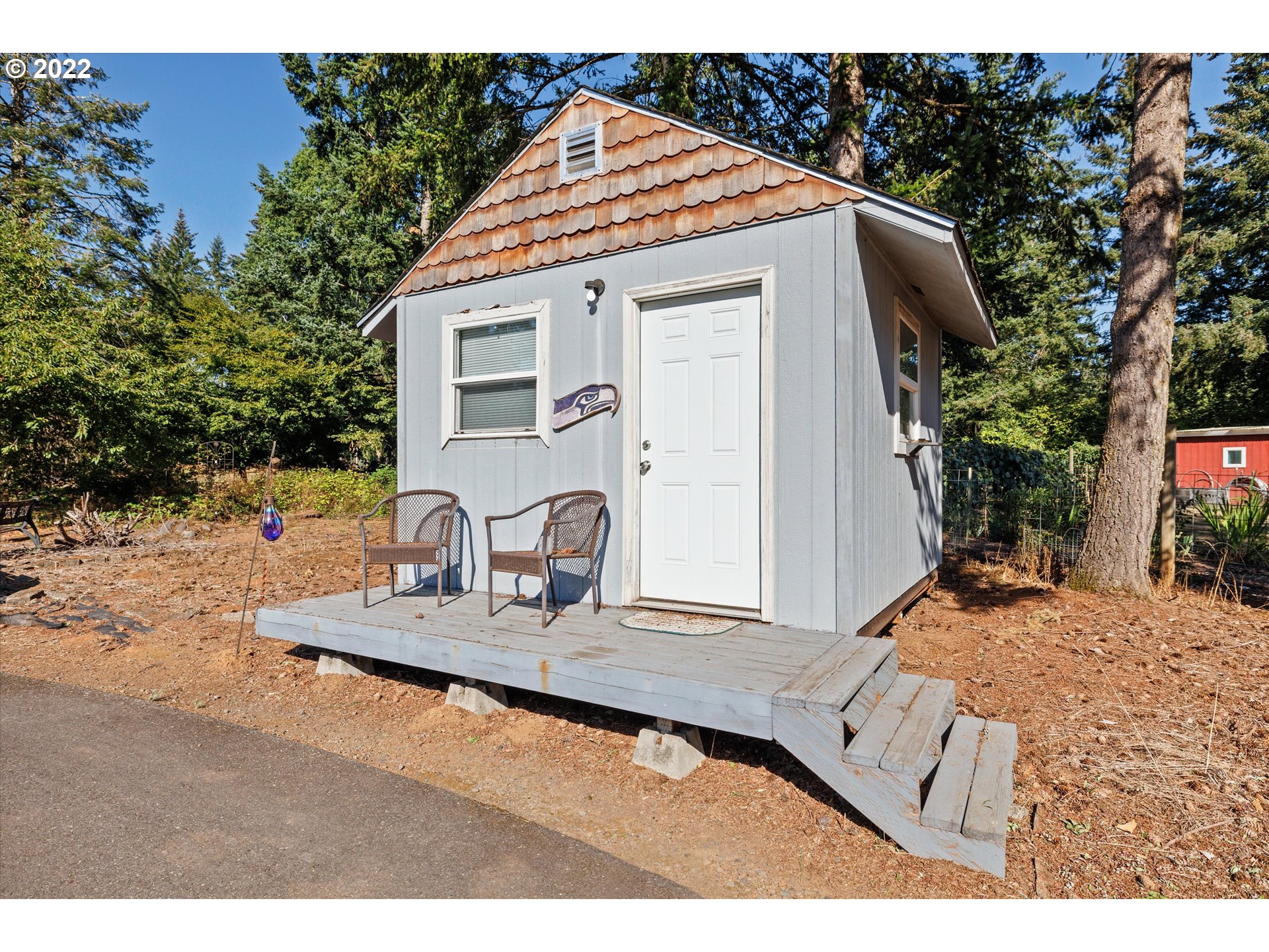 16178 South Henrici Road Oregon City, OR 97045 - Photo 3 of 27 a house view with a outdoor space