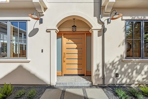 $1,495,000 | 3023 Bateman Street, Berkeley, CA 94705