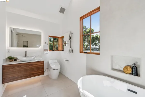 $1,495,000 | 3023 Bateman Street, Berkeley, CA 94705