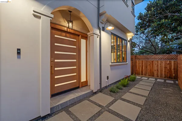 $1,495,000 | 3023 Bateman Street, Berkeley, CA 94705