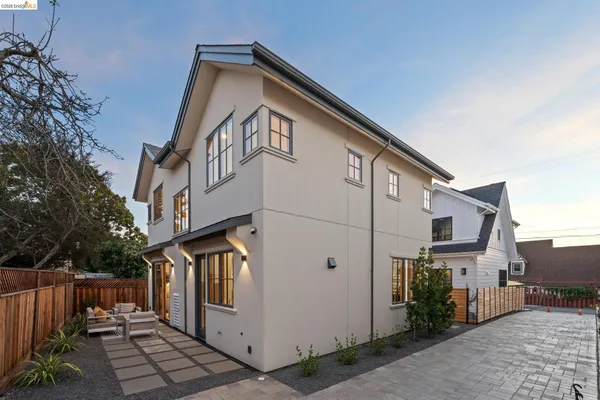 $1,495,000 | 3023 Bateman Street, Berkeley, CA 94705