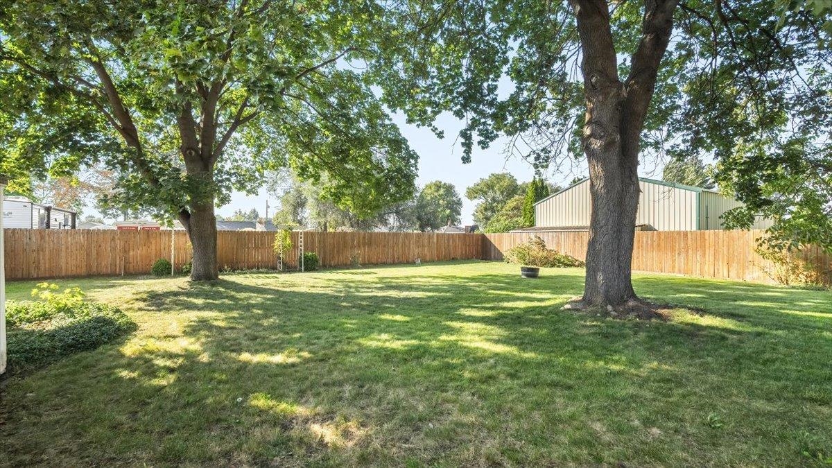 102 South Long Road Greenacres, WA 99016 - Photo 30 of 43 Gallery Image 30
