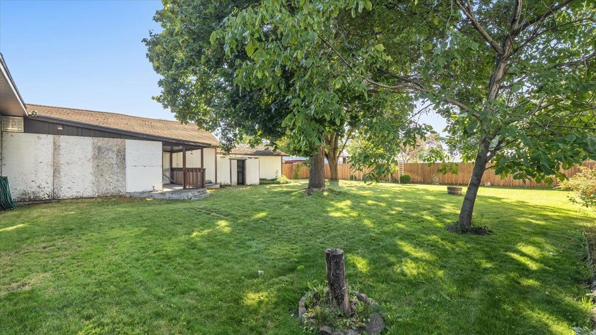 102 South Long Road Greenacres, WA 99016 - Photo 31 of 43 Gallery Image 31
