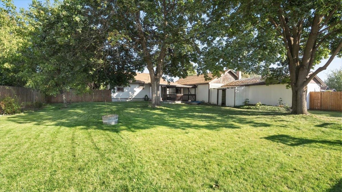 102 South Long Road Greenacres, WA 99016 - Photo 32 of 43 Gallery Image 32