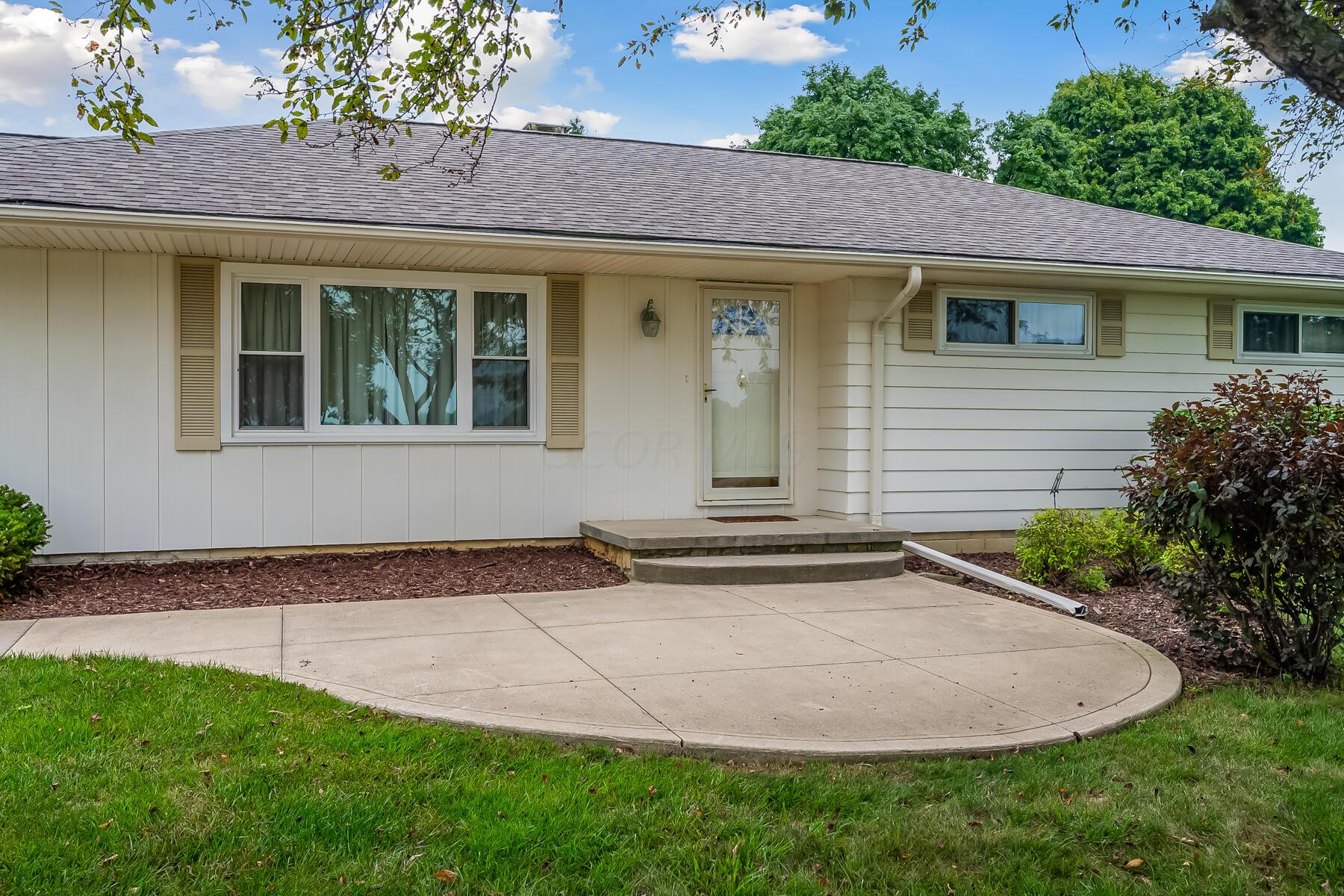 3286 Richland Road Marion, OH 43302 - Photo 4 of 35 2-web-or-mls-3286 Richland Rd-102