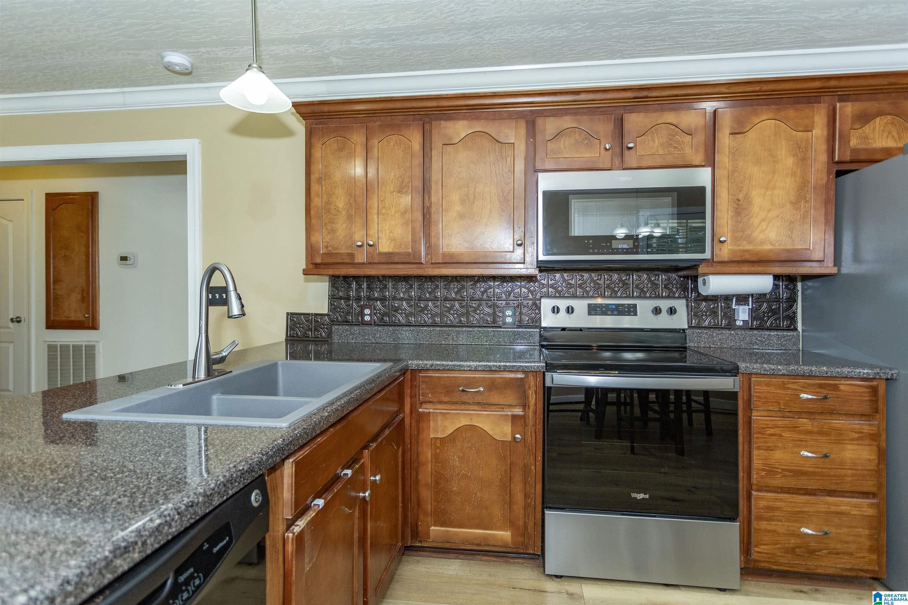 87 Anna Mattison Road Oxford, AL 36203 - Photo 15 of 48