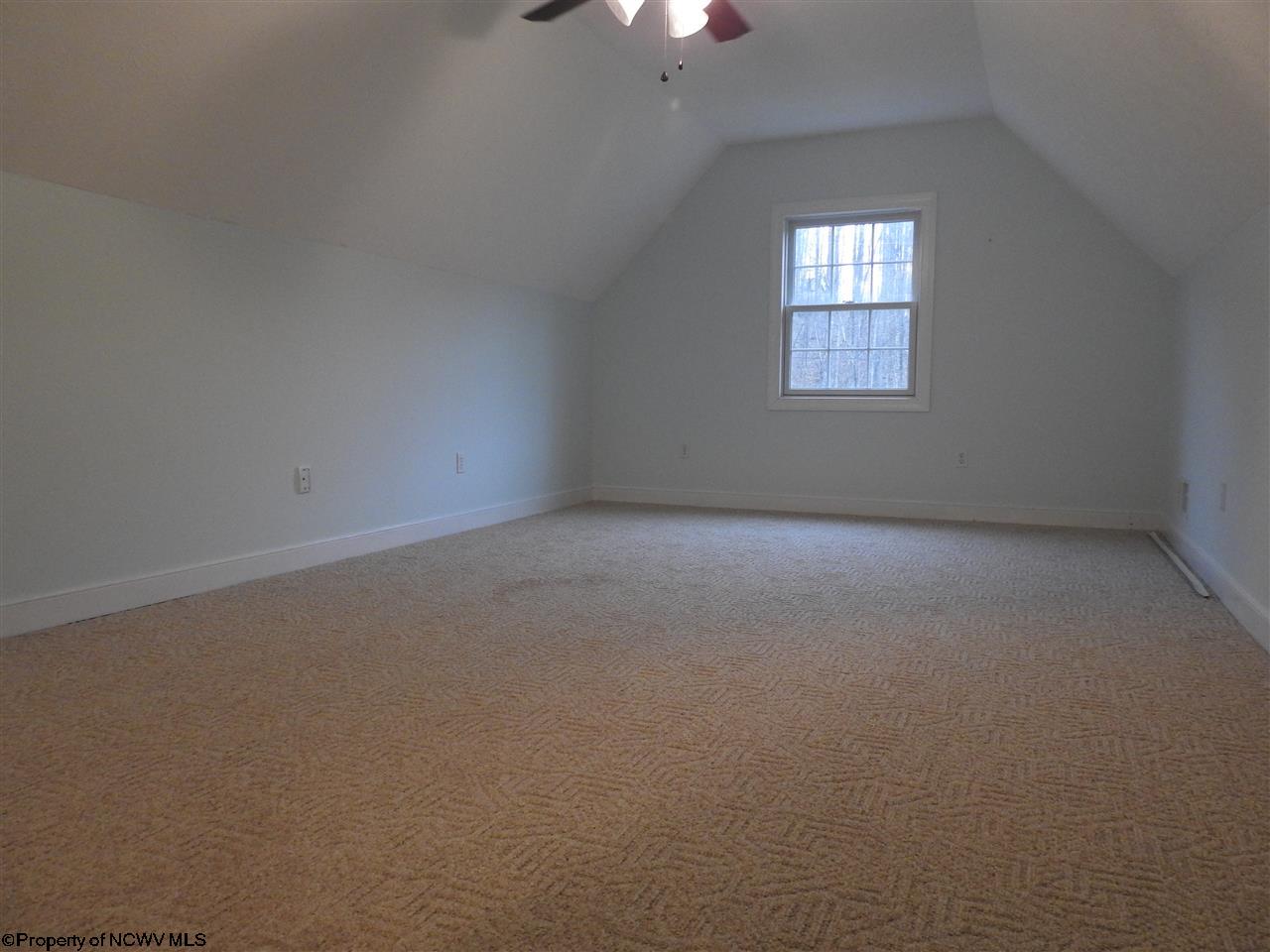 39 Lassiter Road Ellamore, WV 26267 - Photo 12 of 20 Gallery Image 12