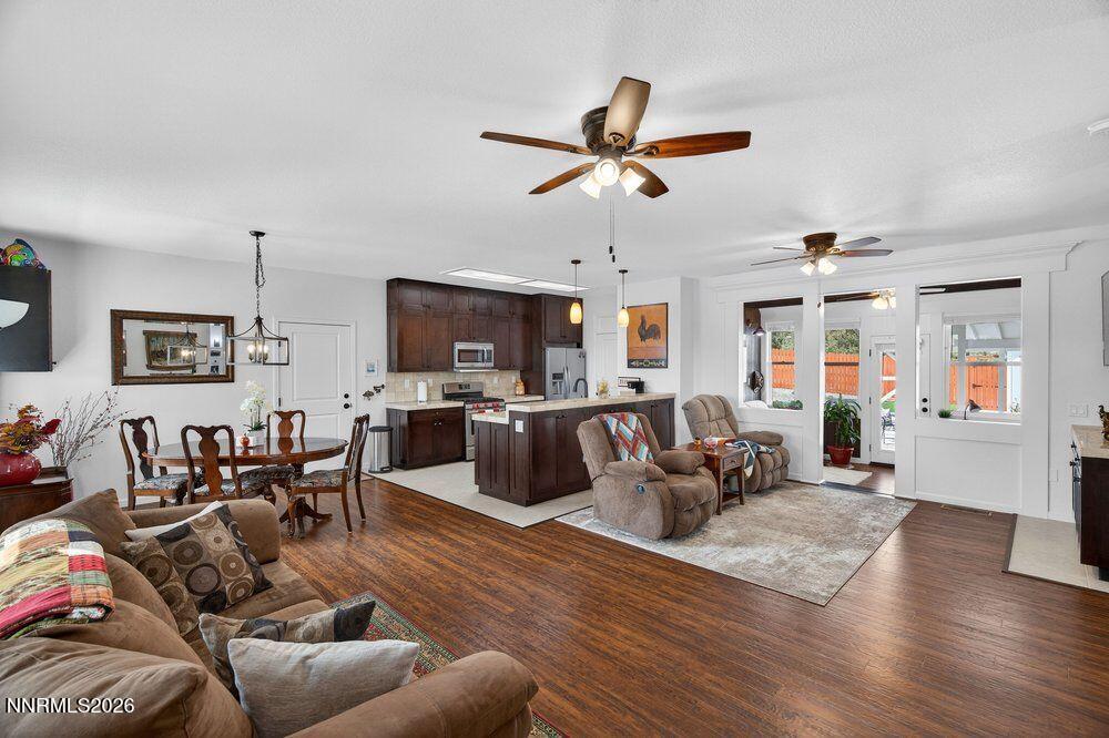 2300 Cartwright Road Reno, NV 89521 - Photo 7 of 44 great1