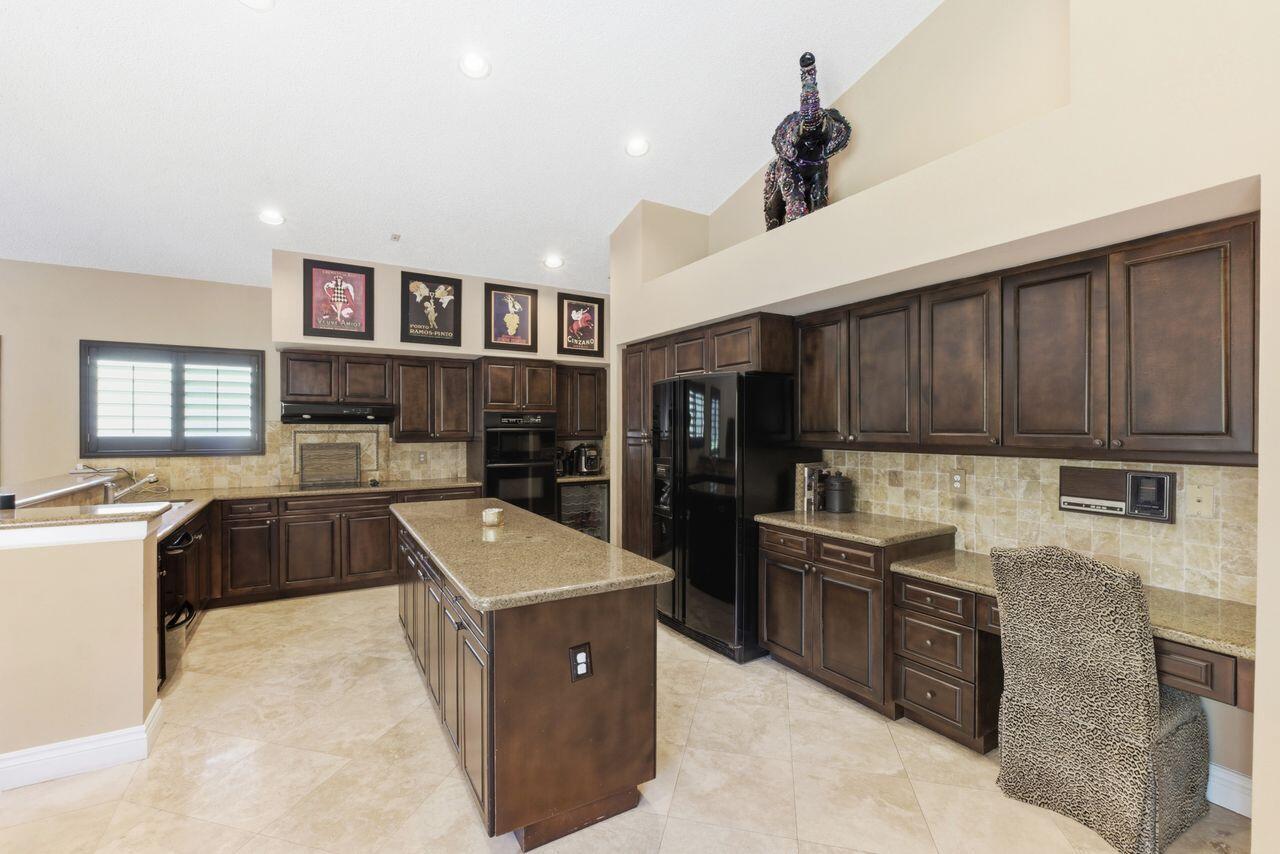 4654 Northwest 26th Way Boca Raton, FL 33434 - Photo 12 of 42 4654_NW_26th_Way_034