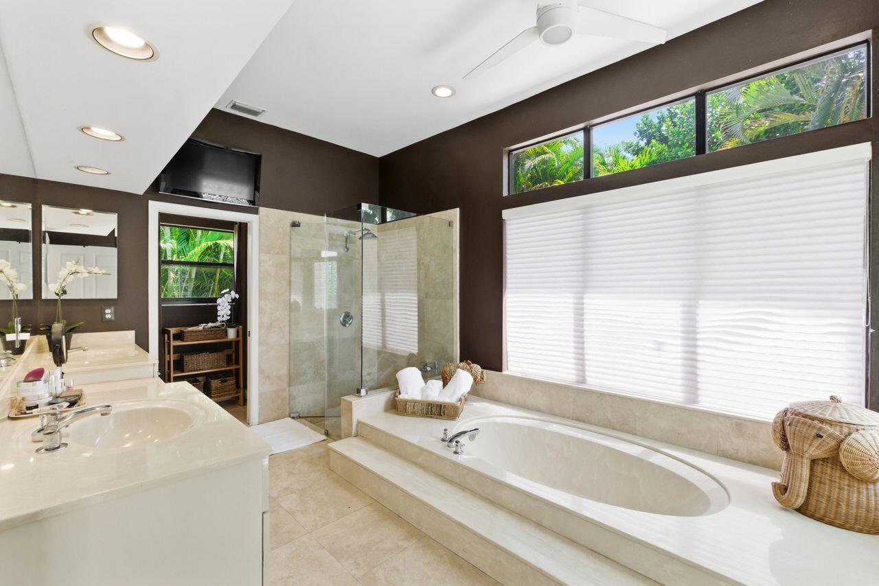 4654 Northwest 26th Way Boca Raton, FL 33434 - Photo 21 of 42 4654_NW_26th_Way_020