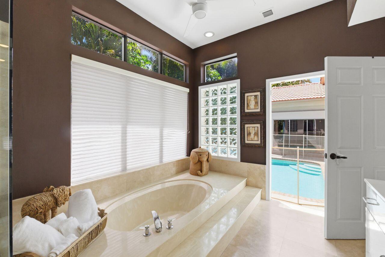 4654 Northwest 26th Way Boca Raton, FL 33434 - Photo 24 of 42 4654_NW_26th_Way_023