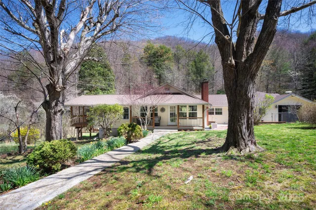 $615,000 | 492 Paint Fork Road, Barnardsville, NC 28709