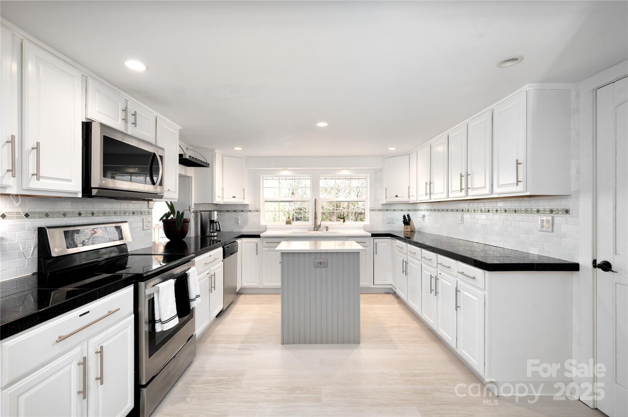 492 Paint Fork Road Barnardsville, NC 28709 - Photo 23 of 42