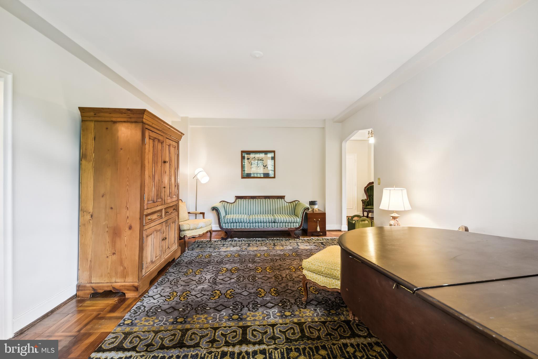 221 Ridgemede Road, Unit 301 Baltimore, MD 21210 - Photo 7 of 36