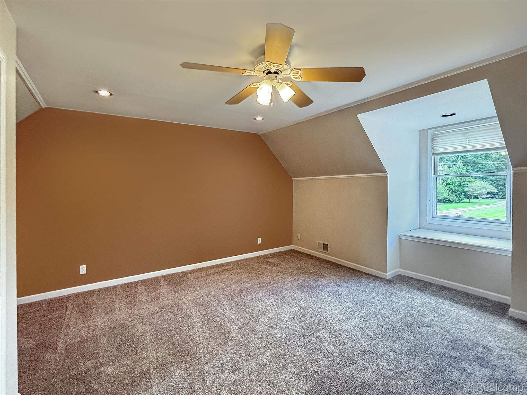 7653 West Chase Lake Road Fowlerville, MI 48836 - Photo 32 of 52 Gallery Image 32