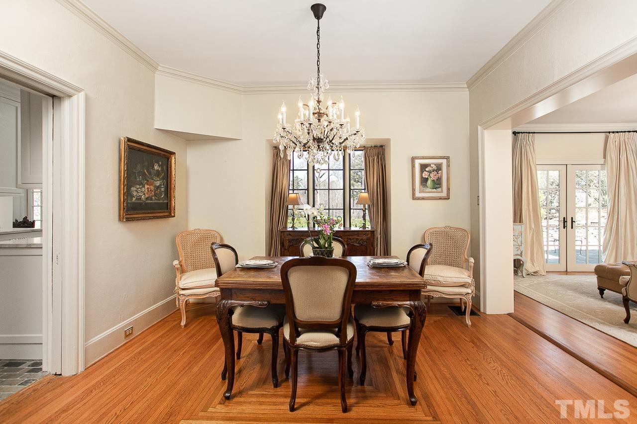 2804 Chelsea Circle Durham, NC 27707 - Photo 11 of 62