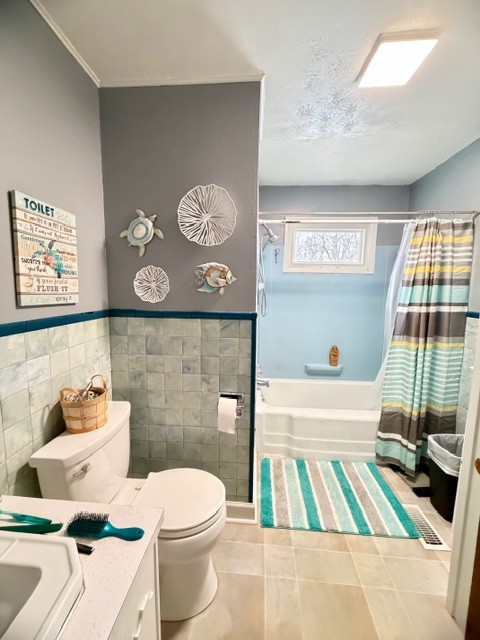 112 Ragan Street Tullahoma, TN 37388 - Photo 12 of 23 a bathroom with a sink and toilet