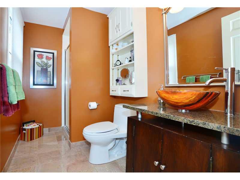 142 Berwyn Road Pittsburgh, PA 15237 - Photo 11 of 19 Master Bath/Spa.