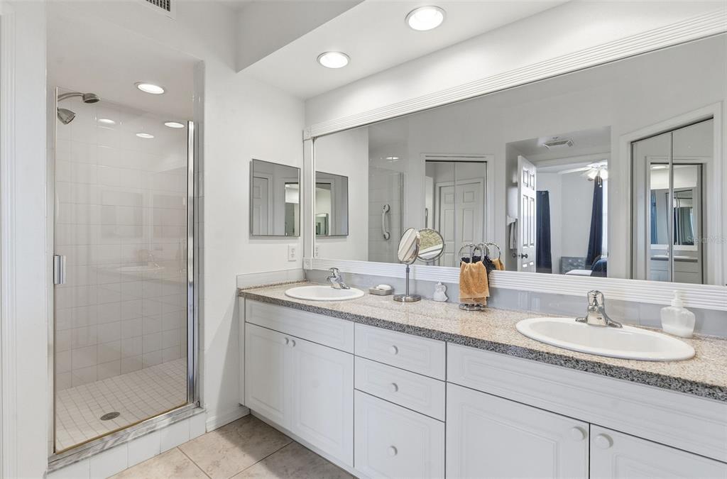 960 Starkey Road, Unit 2403 Largo, FL 33771 - Photo 11 of 24