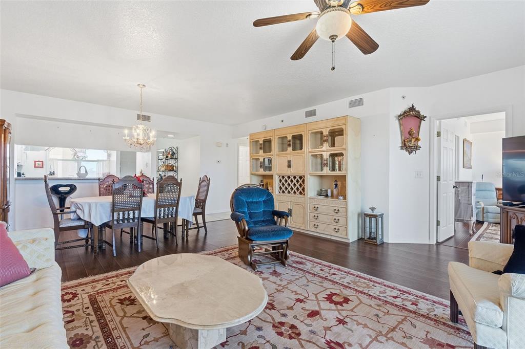 960 Starkey Road, Unit 2403 Largo, FL 33771 - Photo 5 of 24
