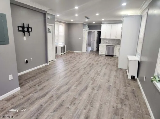 $2,200 | 575 North 9th Street, Newark, NJ 07107