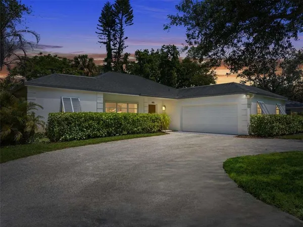 $1,350,000 | 405 Eugenia Road, Vero Beach, FL 32963
