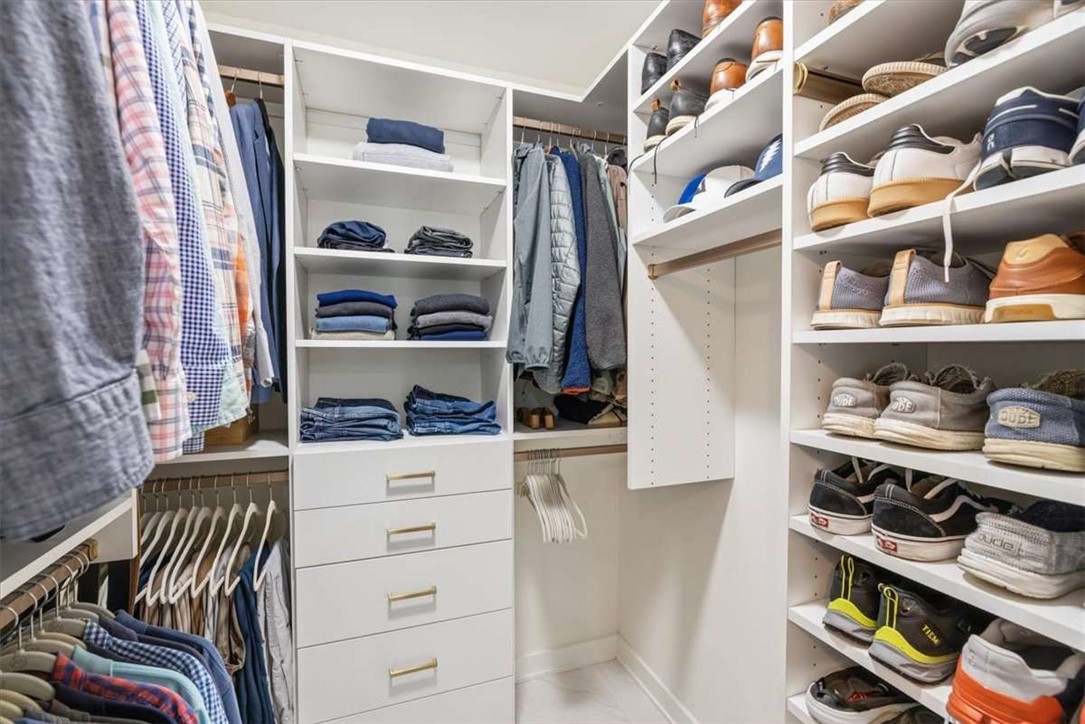 405 Eugenia Road Vero Beach, FL 32963 - Photo 15 of 36