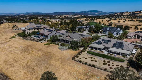$749,000 | 2016 Oak Creek Drive, Copperopolis, CA 95228