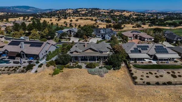 $749,000 | 2016 Oak Creek Drive, Copperopolis, CA 95228