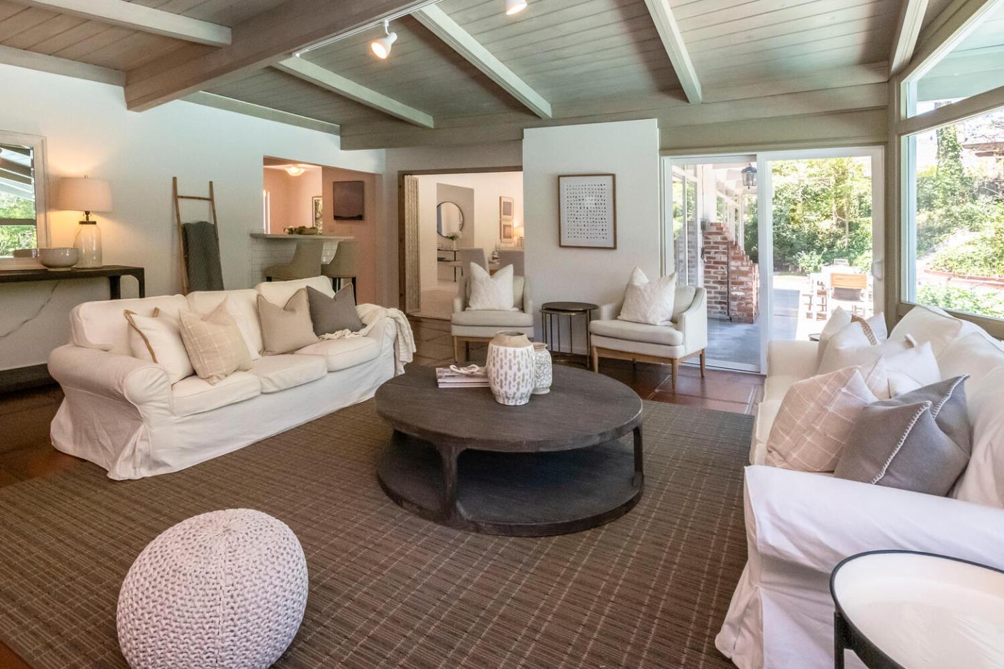320 Ranelagh Road Hillsborough, CA 94010 - Photo 8 of 29 Gallery Image 8