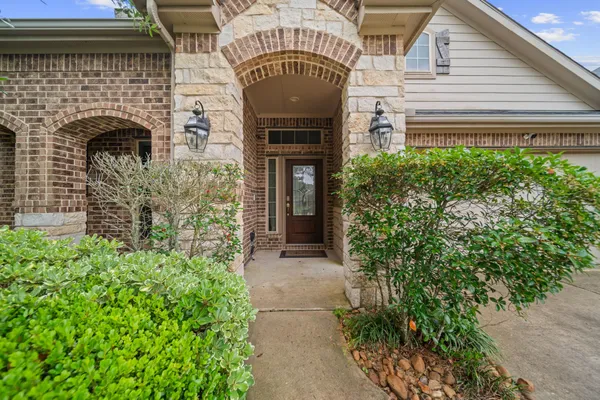$2,350 | 13106 Riata River Lane, Humble, TX 77346