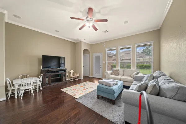 $2,350 | 13106 Riata River Lane, Humble, TX 77346