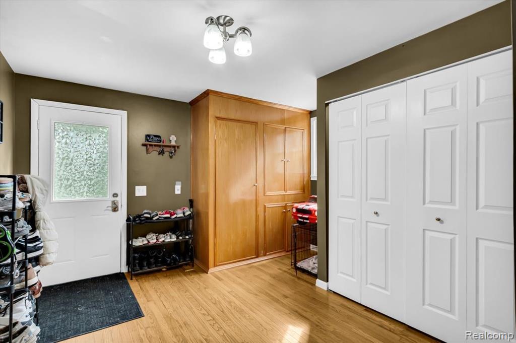 13065 Neff Road Clio, MI 48420 - Photo 12 of 29 Gallery Image 12