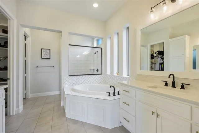 $599,900 | 3812 Ironbark Way, McKinney, TX 75071