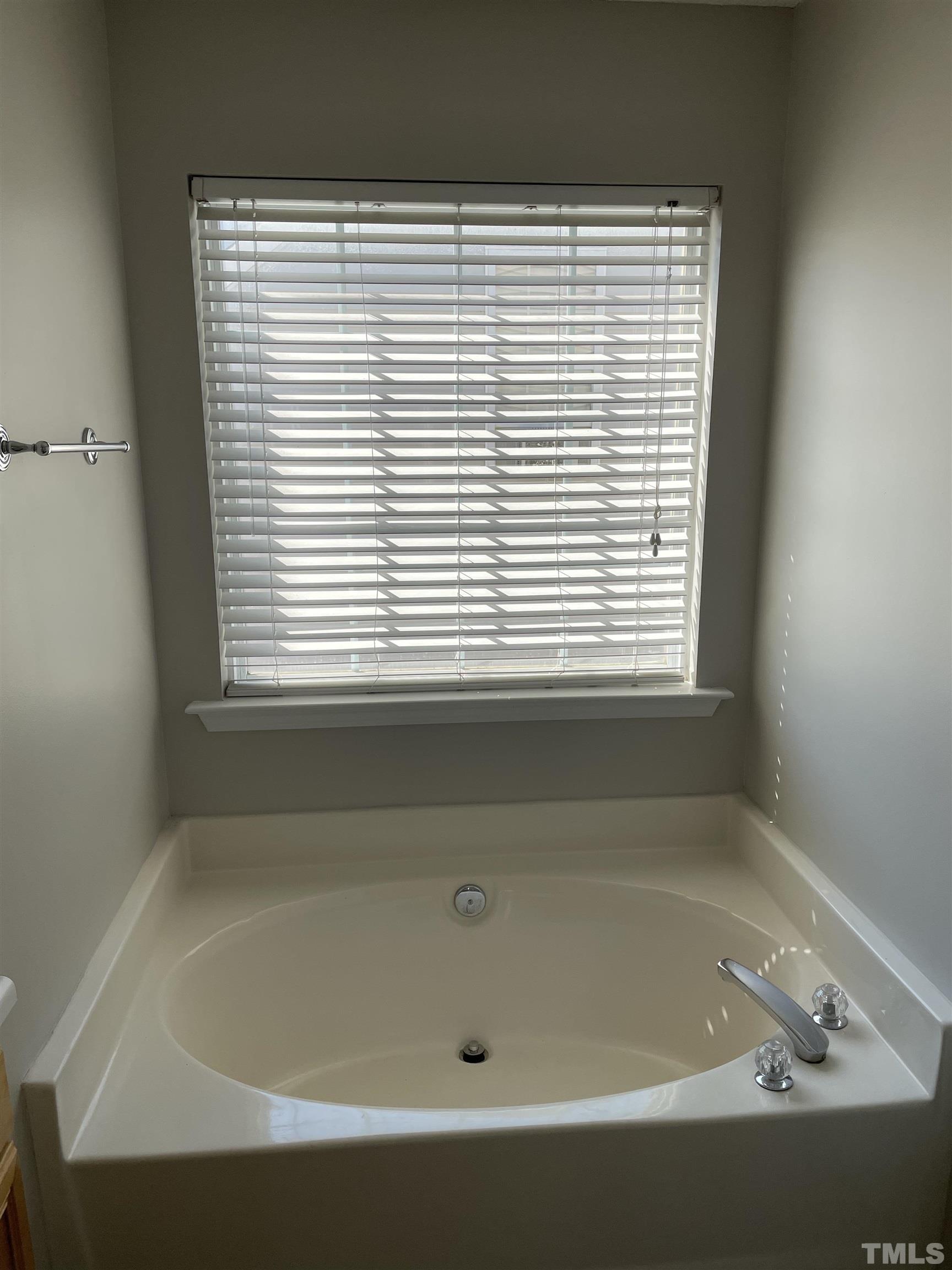 6209 Saybrooke Drive Raleigh, NC 27604 - Photo 8 of 12 Separate Garden Tub in Master Bath