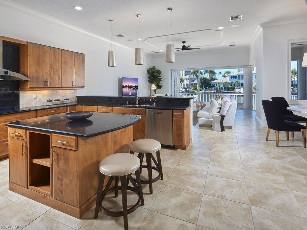 4419 Crayton Road Naples, FL 34103 - Photo 9 of 45