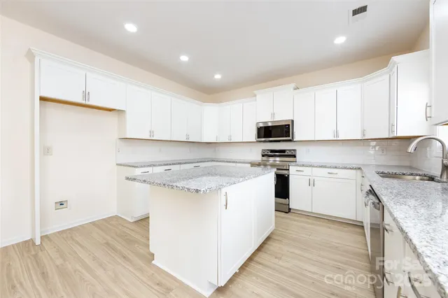 $530,000 | 2705 Gosling Terrace Road, Charlotte, NC 28262